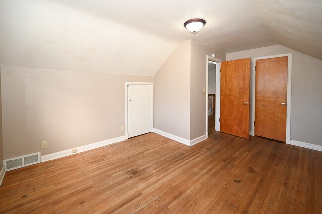 Building Photo - 1801 3rd St SW