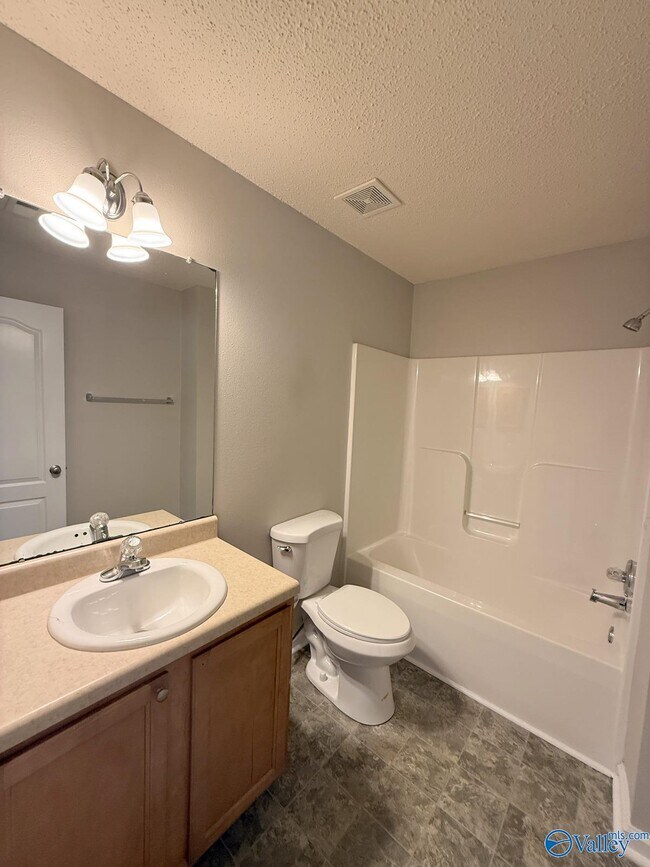 Building Photo - 117 Haven Ridge Rd