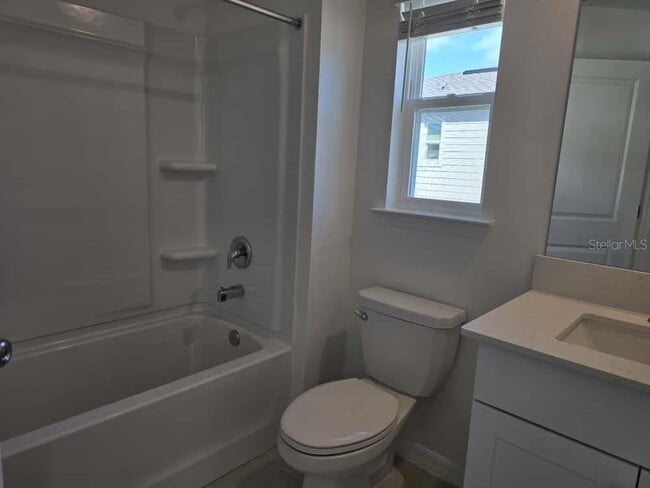 Building Photo - 10135 Trumpet Honeysuckle Wy