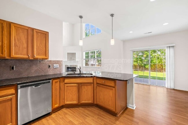 Building Photo - 17320 Brightstone Ct
