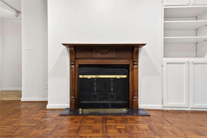 Building Photo - 159 Elysian Way NW