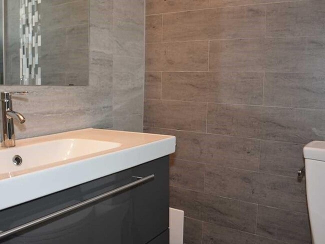 Building Photo - 201 N Ocean Blvd