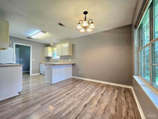 Building Photo - 6718 Fort Deposit Dr