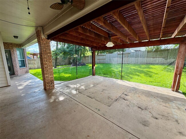 Building Photo - 25206 Auburn Terrace Dr
