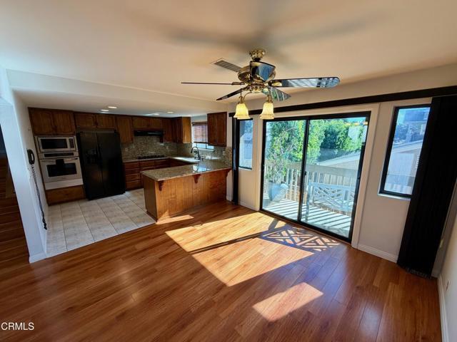 Building Photo - 609 N Monterey St