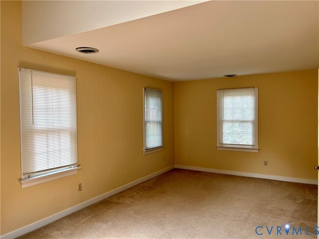 Building Photo - 8203 Spring Meadow Rd