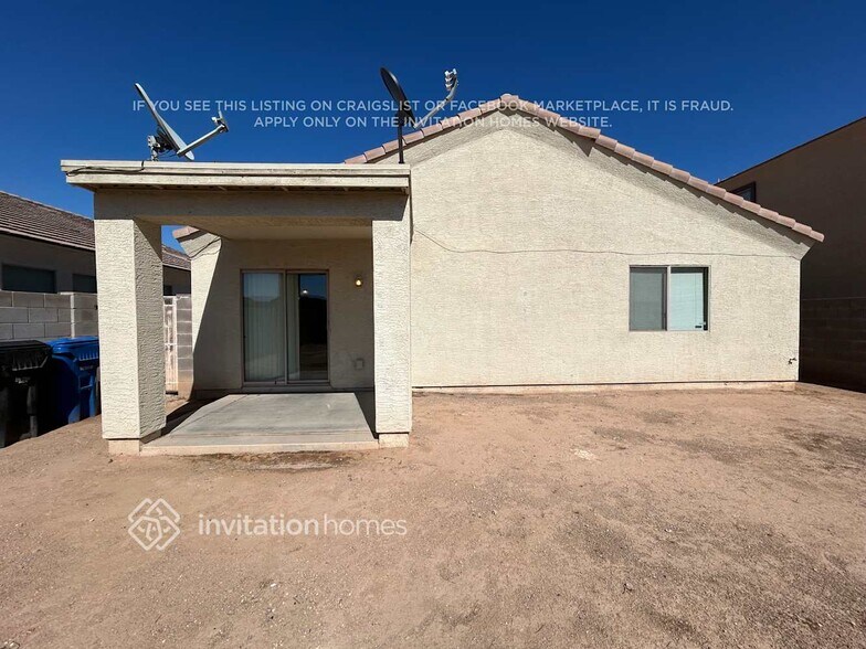 Building Photo - 2722 S 113th Ave