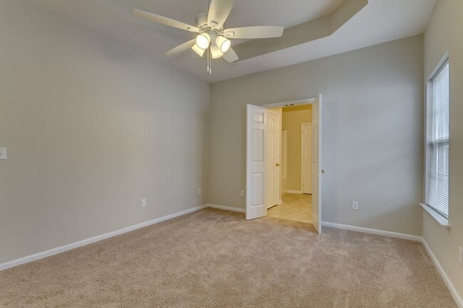 Building Photo - Available Now - East Tuscaloosa