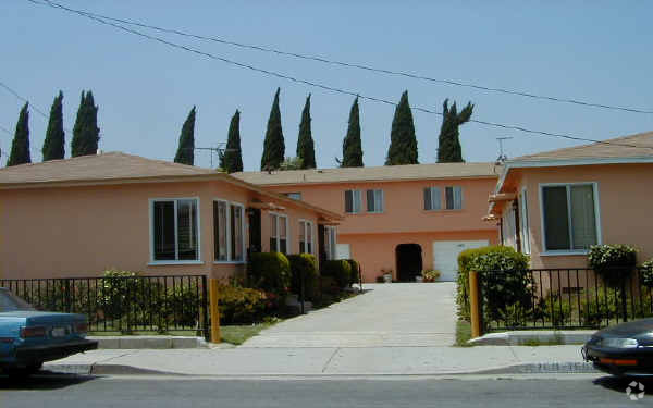Primary Photo - 7601 Otis Ave