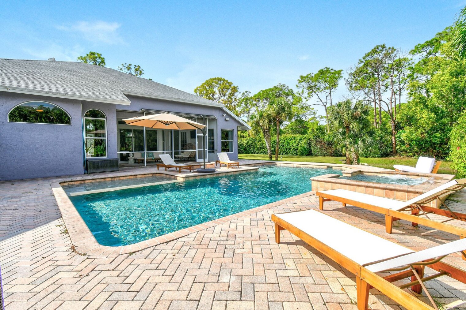 Building Photo - 14155 74th St N