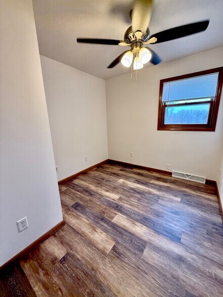 Building Photo - 2006 Floyd Pl