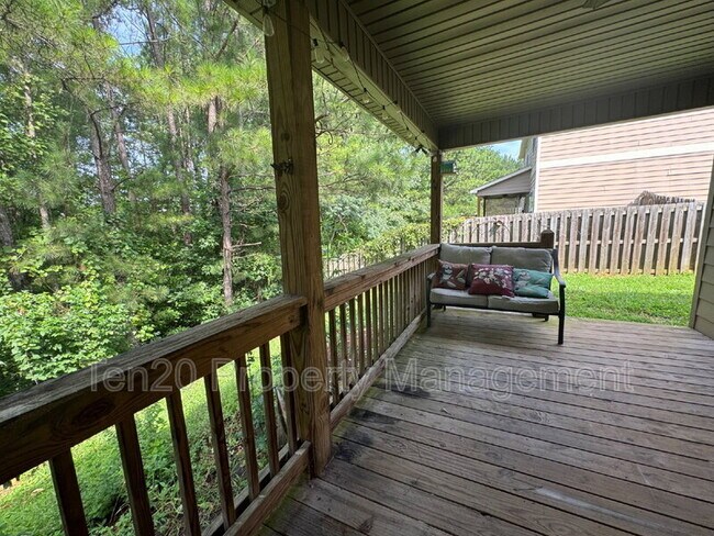 Building Photo - 7471 Coppice Dr