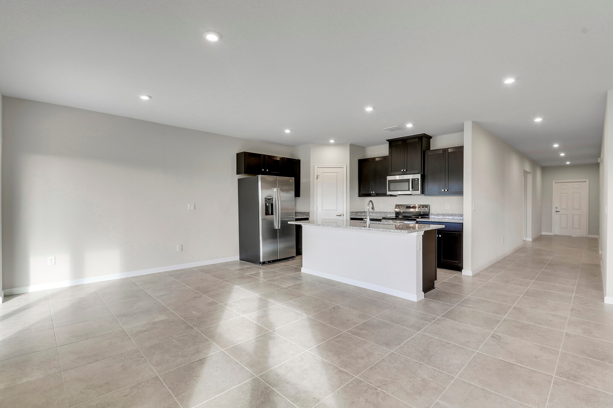 Building Photo - 15404 SW American St