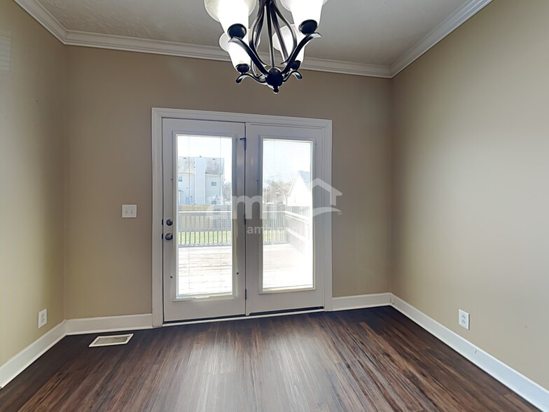 Building Photo - 1802 Potters Ct