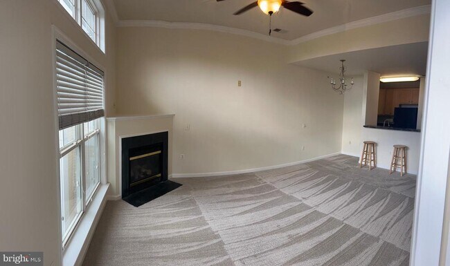Building Photo - 3840 Lightfoot St