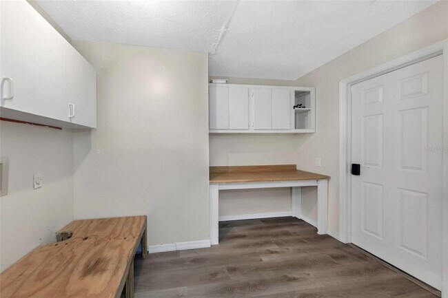 Building Photo - 4030 Fieldgreen Pl