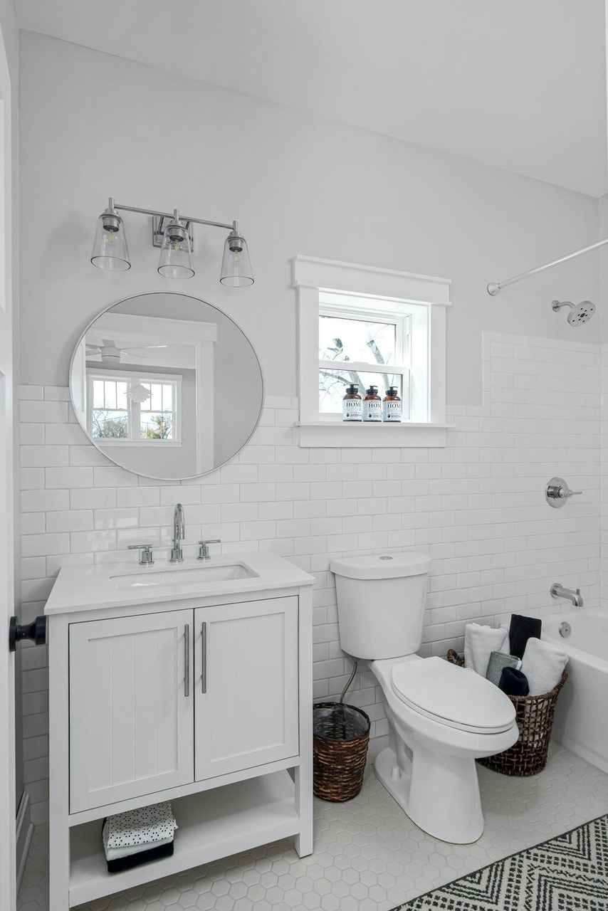 Building Photo - 426 Hart Ave