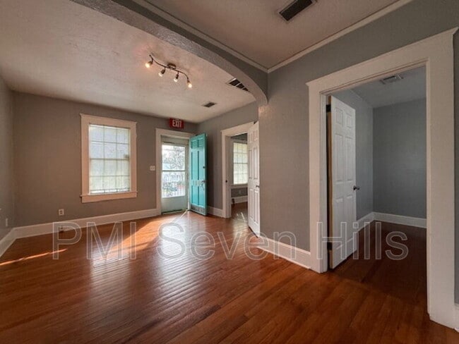 Building Photo - 1350 N Gadsden St