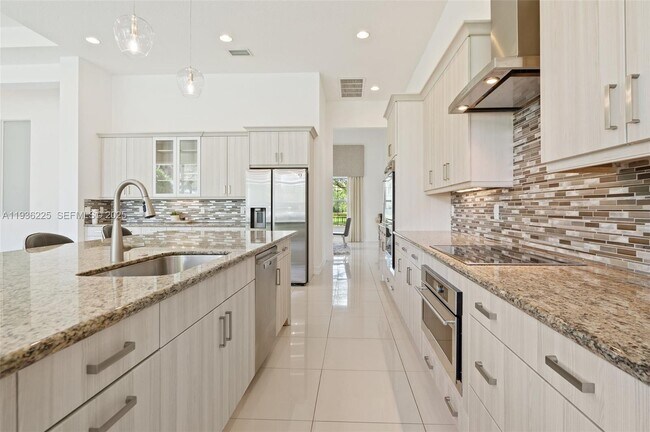 Building Photo - 5292 S Sterling Ranch Cir