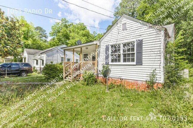 Building Photo - 1055 Radio Dr