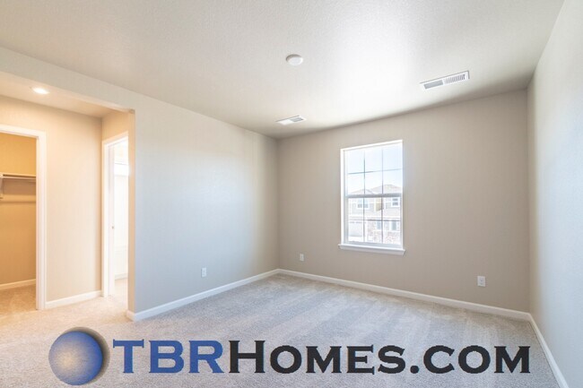 Building Photo - 9521 Market Dr
