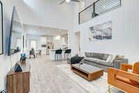 Building Photo - 12827 Barnsbury Ln