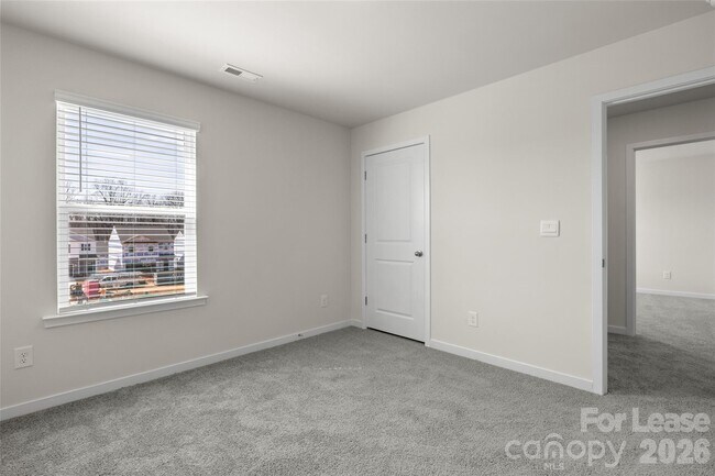 Building Photo - 12027 Zazu Wy