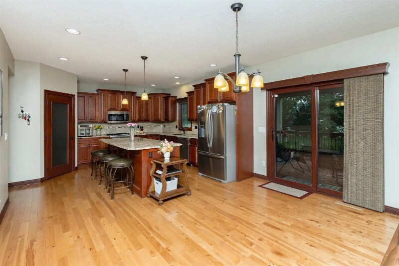 Building Photo - 8700 Wooded Point Dr