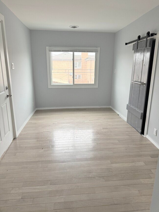 Building Photo - 2807 N 74th Ct