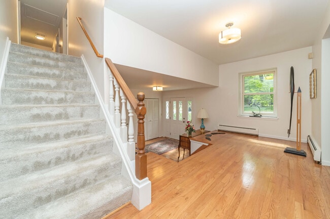 Building Photo - 34150 Hunters Row