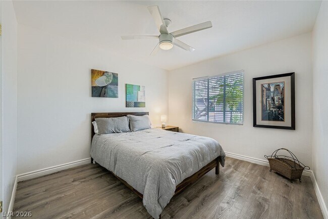 Building Photo - 1711 S 6th St