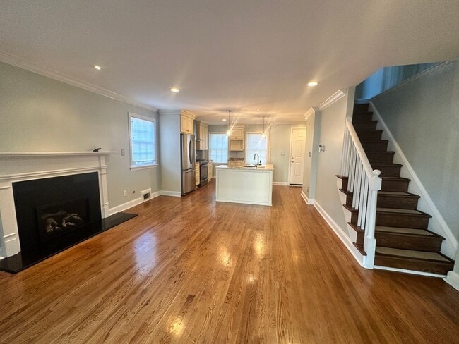 Building Photo - 1220 Portner Rd