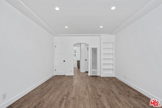 Building Photo - 1805 7th St
