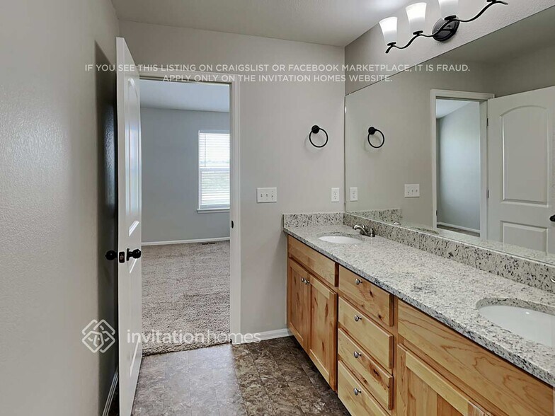 Building Photo - 1107 Ibex Dr