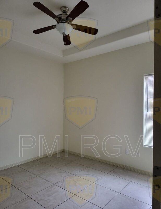 Building Photo - 407 N Lotto Ln