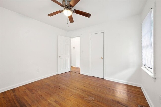 Building Photo - 509 Park Valley Dr NW