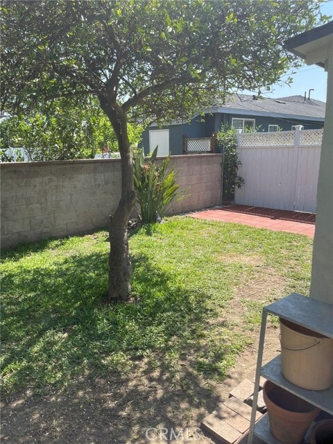 Building Photo - 3807 Mohawk St