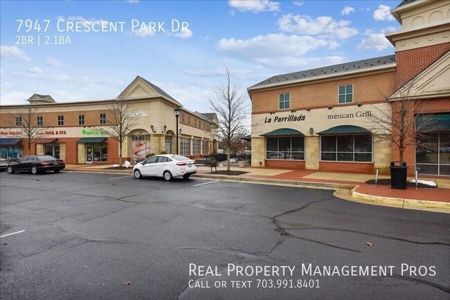 Building Photo - 7947 Crescent Park Dr
