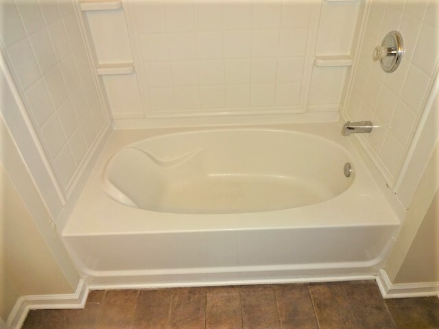 Building Photo - 125 Cobbler Cove Dr