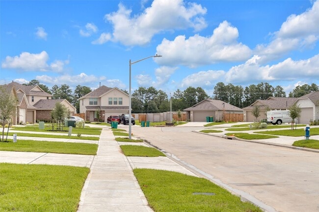 Building Photo - 18699 Cepagatti Dr