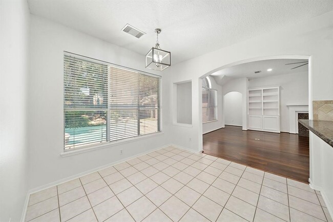 Building Photo - 23202 Sawleaf Cir