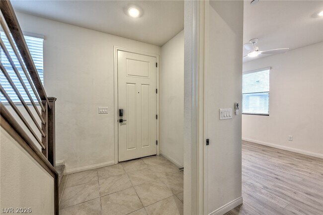 Building Photo - 11560 Ashy Storm Ave