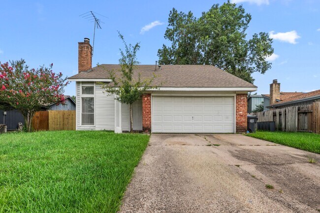 Building Photo - 7018 Stoney River Dr