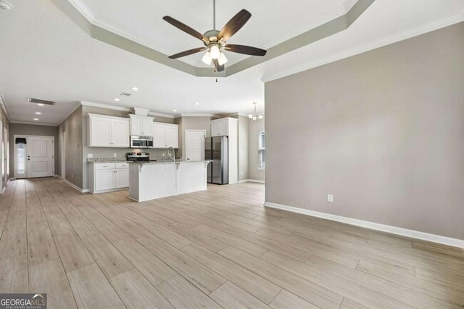 Building Photo - 326 Gary Cir