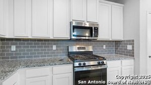Building Photo - 15423 Proteus St