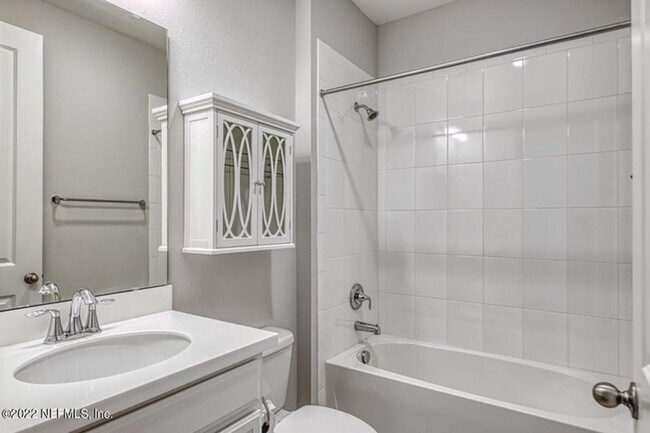 Building Photo - 55 Bluebonnet Way