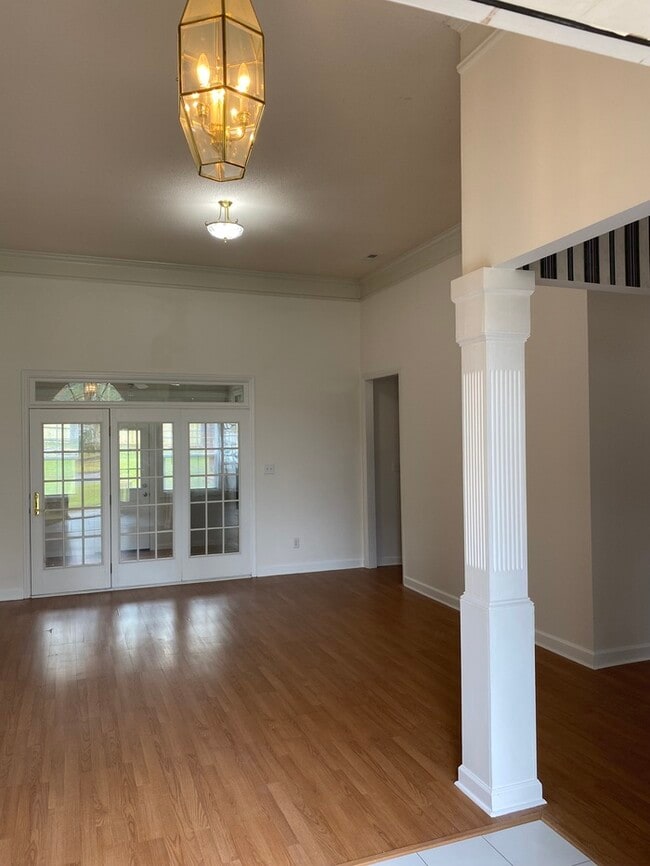 Building Photo - 4545 Reigate Ct