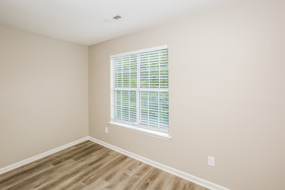 Building Photo - 4006 Brookforest Ln