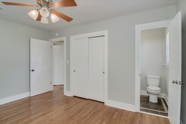 Building Photo - 2615 Springwood Dr