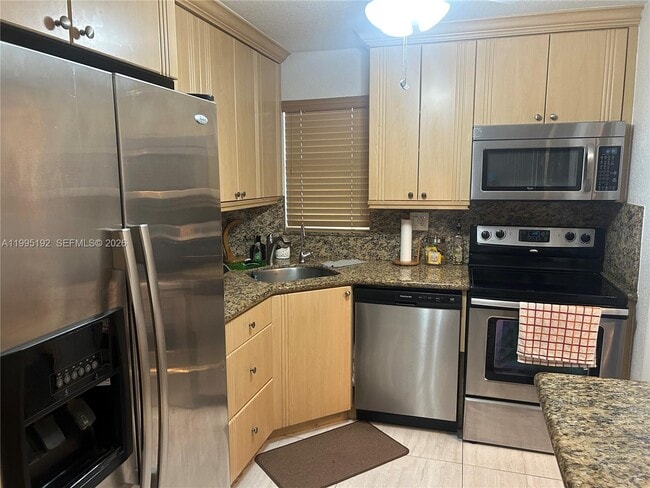 Building Photo - 8900 Washington St